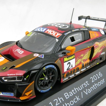 Spark - Audi R8 LMS #2 12h Bathurst 2016 Davison, Winkelhock, Vanthoor Scale 1:43