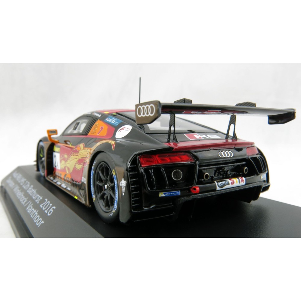 Spark - Audi R8 LMS #2 12h Bathurst 2016 Davison, Winkelhock, Vanthoor Scale 1:43