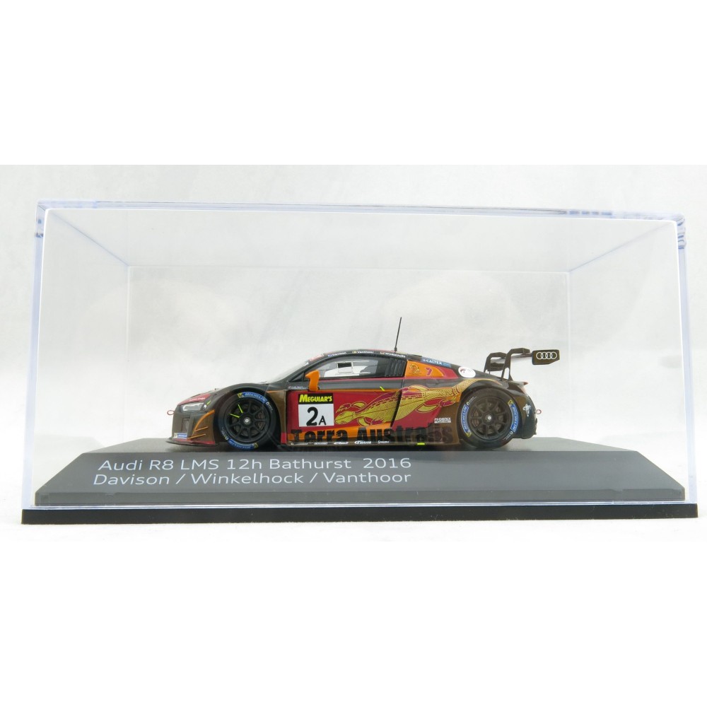 Spark - Audi R8 LMS #2 12h Bathurst 2016 Davison, Winkelhock, Vanthoor Scale 1:43