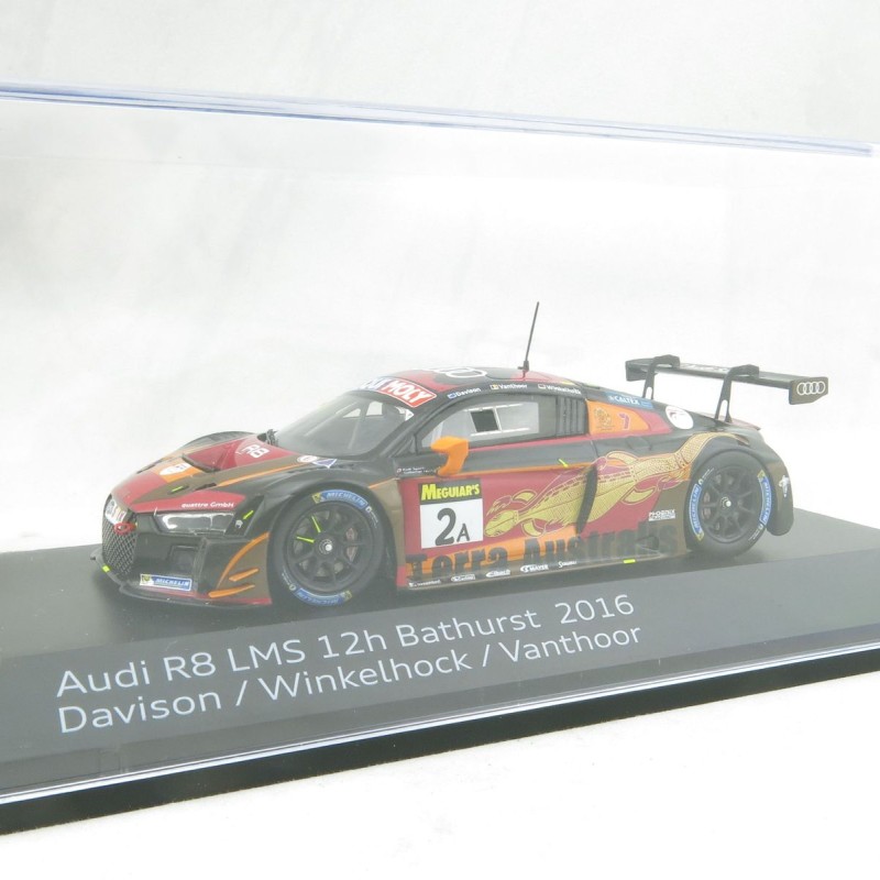 Spark - Audi R8 LMS #2 12h Bathurst 2016 Davison, Winkelhock, Vanthoor Scale 1:43