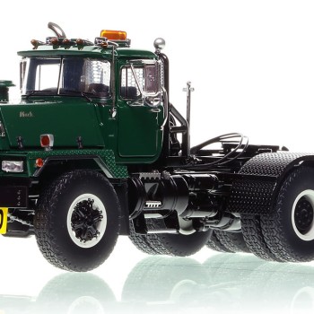 Heavy Haul Replicas HHR129D-4 - Mack RD800 Tandem Axle Tractor - Green over Black - Scale 1:50