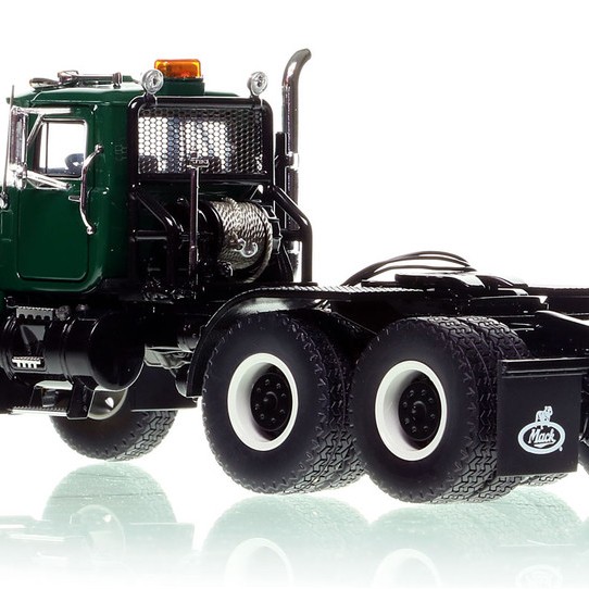 Heavy Haul Replicas HHR129D-4 - Mack RD800 Tandem Axle Tractor - Green over Black - Scale 1:50