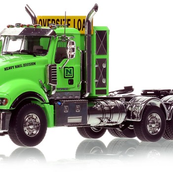 Heavy Haul Replicas HHR135C-1 - 2014 Mack Titan Tri-Axle Prime Mover Nuss Truck & Equipment - Scale 1:50