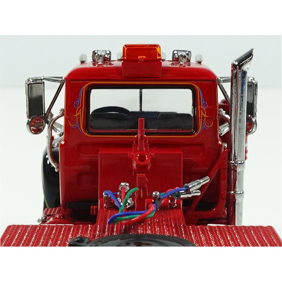 Heavy Haul Replicas HHR136C-1 - Heavy Haul 1988 Mack RD 686SX 6x4 Prime Mover DeBerardinis - Scale 1:50