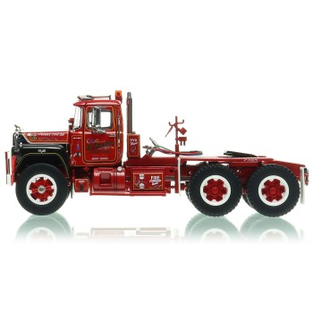 Heavy Haul Replicas HHR136C-1 - Heavy Haul 1988 Mack RD 686SX 6x4 Prime Mover DeBerardinis - Scale 1:50