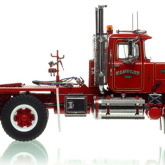 Heavy Haul Replicas HHR138D-1 - 1989 Mack Superliner 6x4 Prime Mover - Kennedy - Scale 1:50