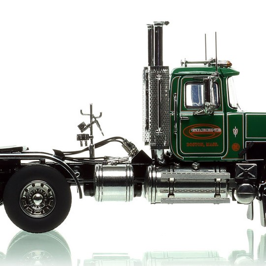 Heavy Haul Replicas HHR138H-1 - 1986 Mack Superliner 6x4 Prime Mover - G. Greene Construction - Scale 1:50