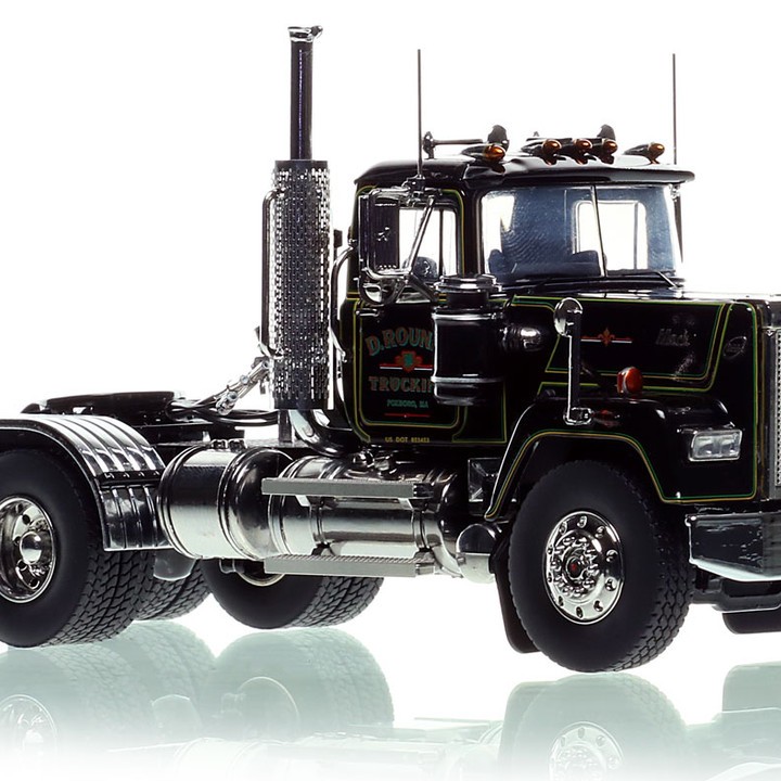 Heavy Haul Replicas HHR138J-1 - 1988 Mack Superliner 6x4 Prime Mover - D. Rounds Trucking - Scale 1:50