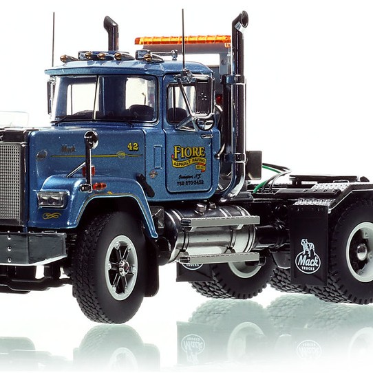 Heavy Haul Replicas HHR138K-1 - 1989 Mack RW713 Superliner 6x4 Prime Mover - Fiore Asphalt Paving - Scale 1:50