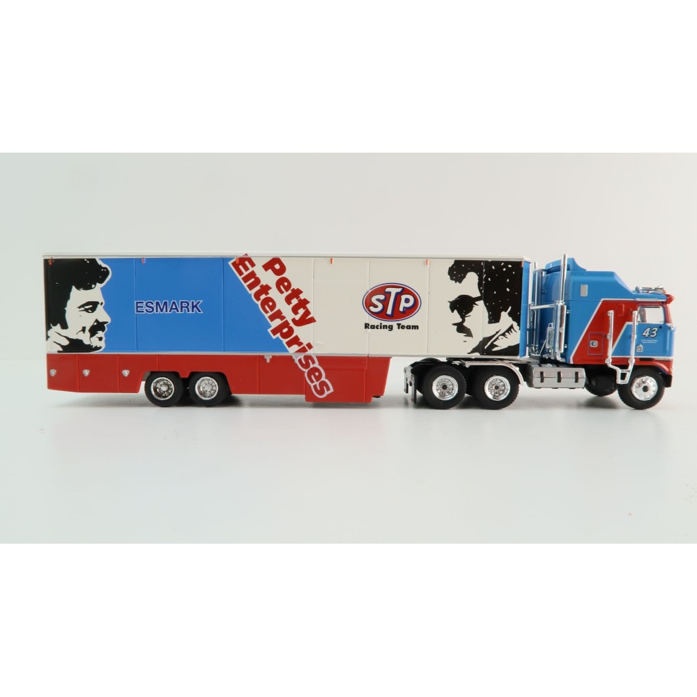 Brekina - 1980 Kenworth K100 Aerodyne with Racing Trailer - STP Racing Team Petty Enterprises - Scale 1:87