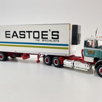 Highway Replicas 12032 Australian Kenworth SAR Day Cab Prime Mover Freight Reefer Semi Box Trailer Eastoe's Transport Scale 1:64