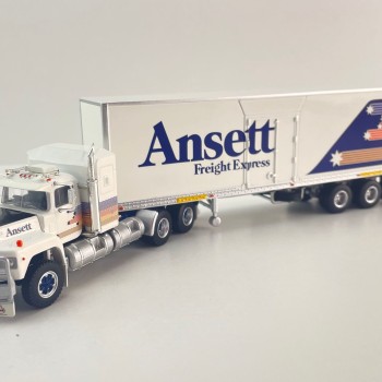 Highway Replicas 12036 Australian Mack Valueliner V8 Prime Mover Freight Semi Box Trailer Ansett Freight Scale 1:64