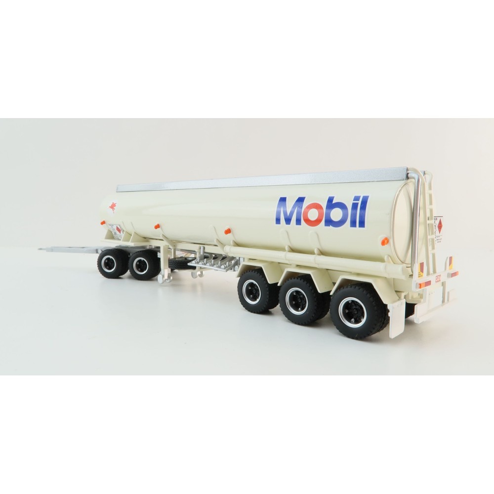 Highway Replicas 12972 Australian Tanker Road Train Trailer Mobil Oil - Scale 1:64