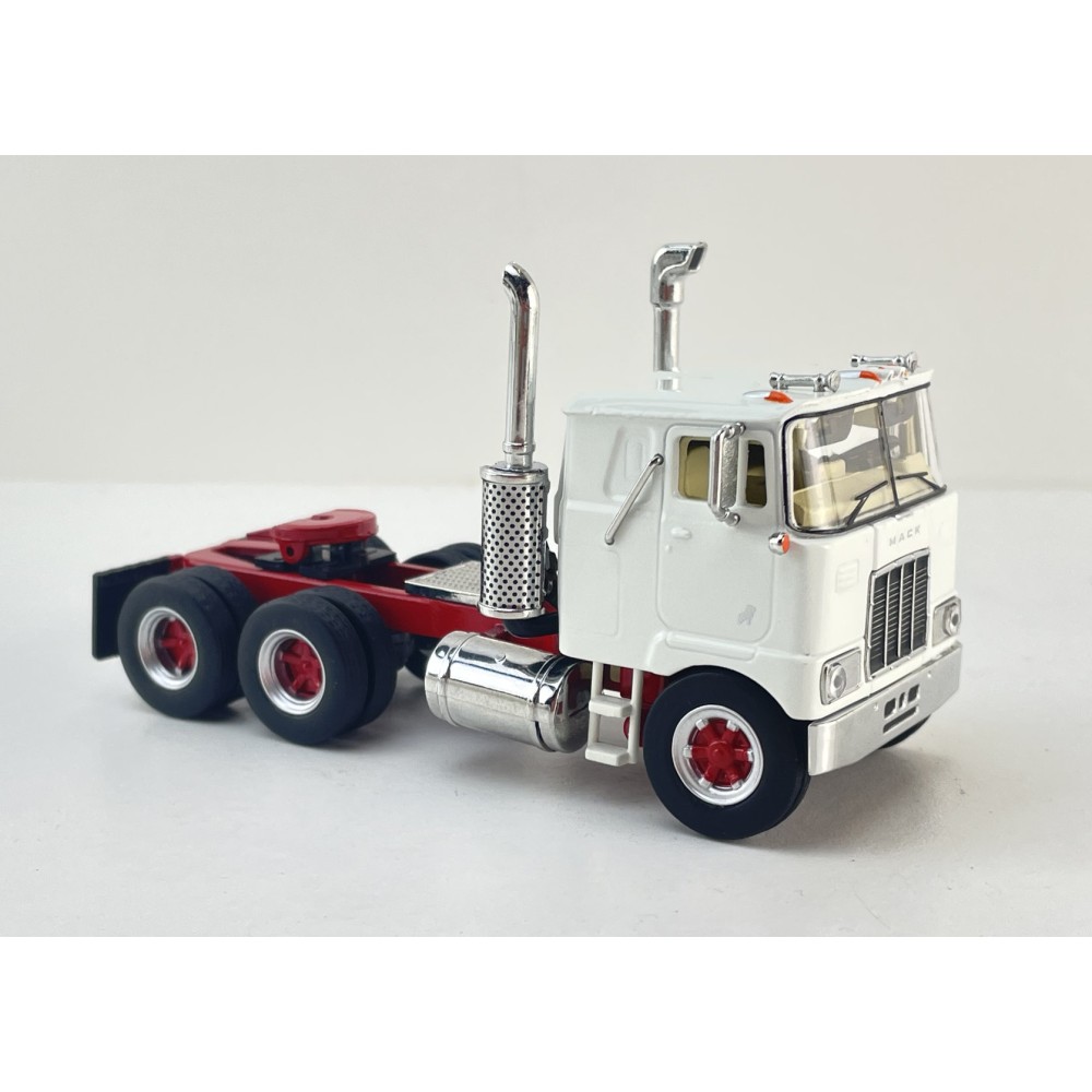 Top Shelf - 1962 Mack F700 6x4 Prime Mover Truck White Diecast - Scale 1:64