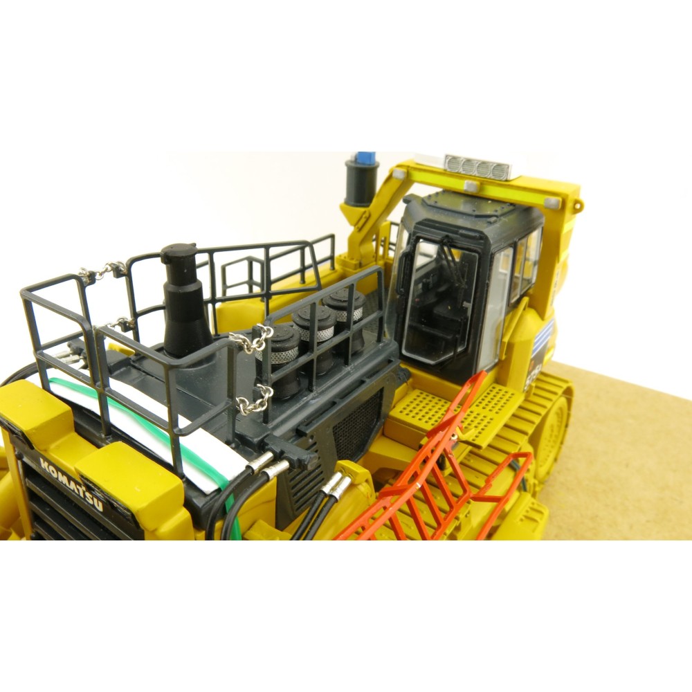 Himobo - Komatsu 575 Alcoa Dozer Scale 1:50