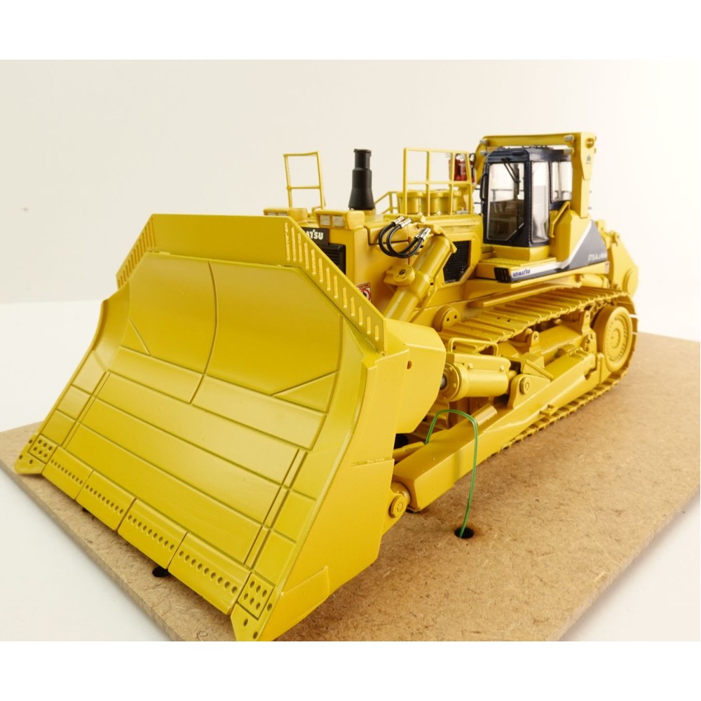 Himobo - Komatsu 575 SR Super Ripper Dozer Scale 1:50