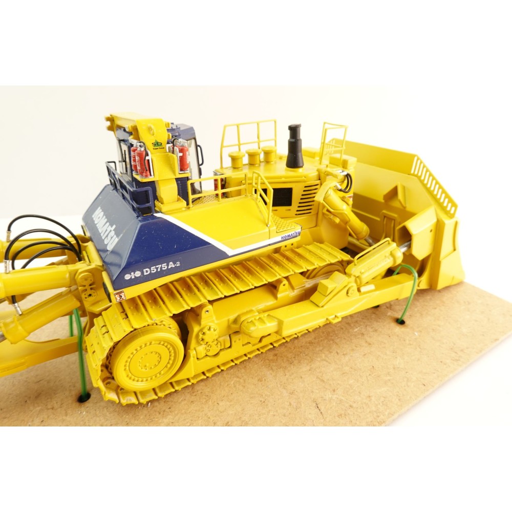 Himobo - Komatsu 575 SR Super Ripper Dozer Scale 1:50