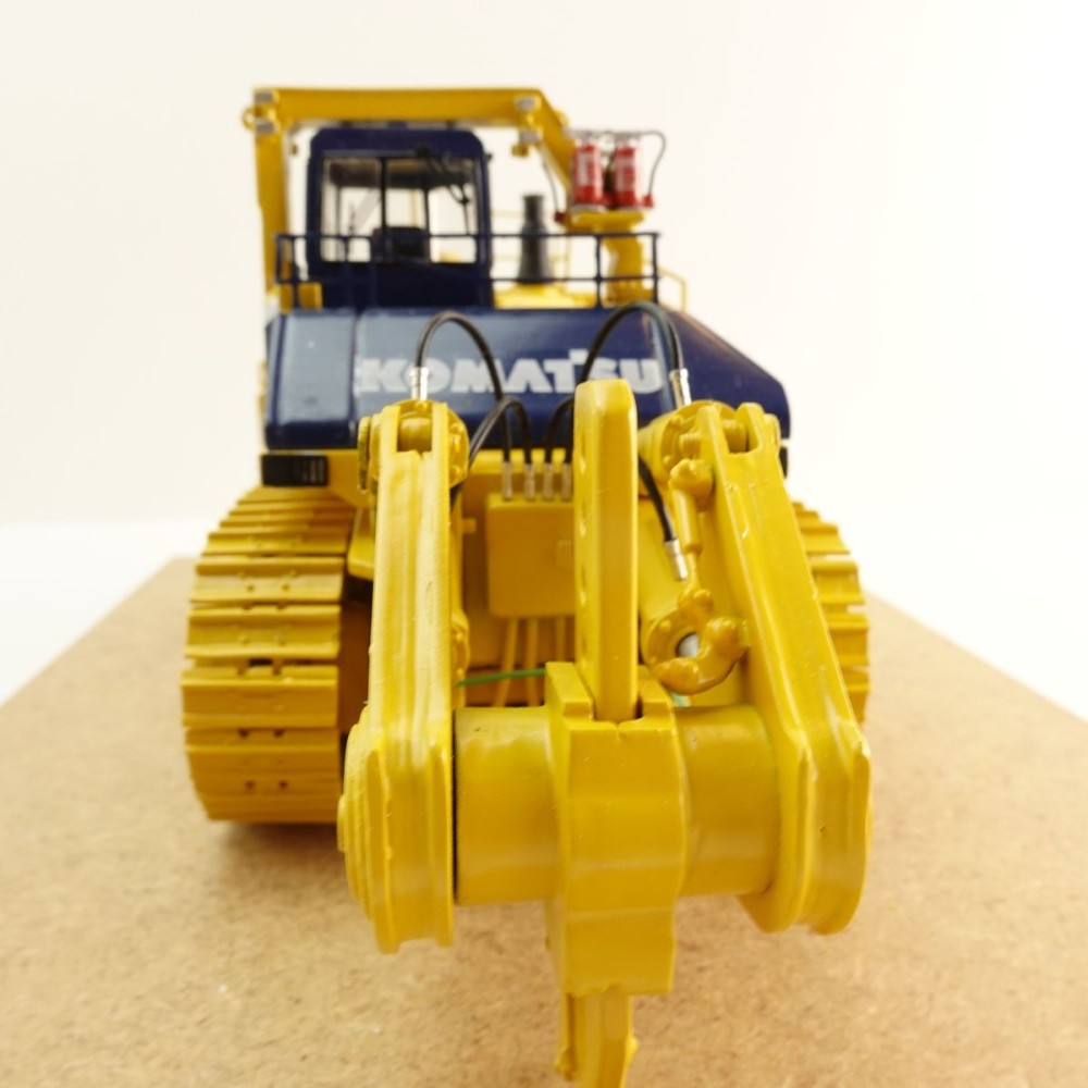 Himobo - Komatsu 575 SR Super Ripper Dozer Scale 1:50