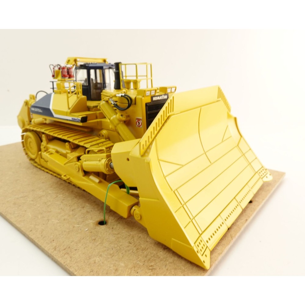 Himobo - Komatsu 575 SR Super Ripper Dozer Scale 1:50