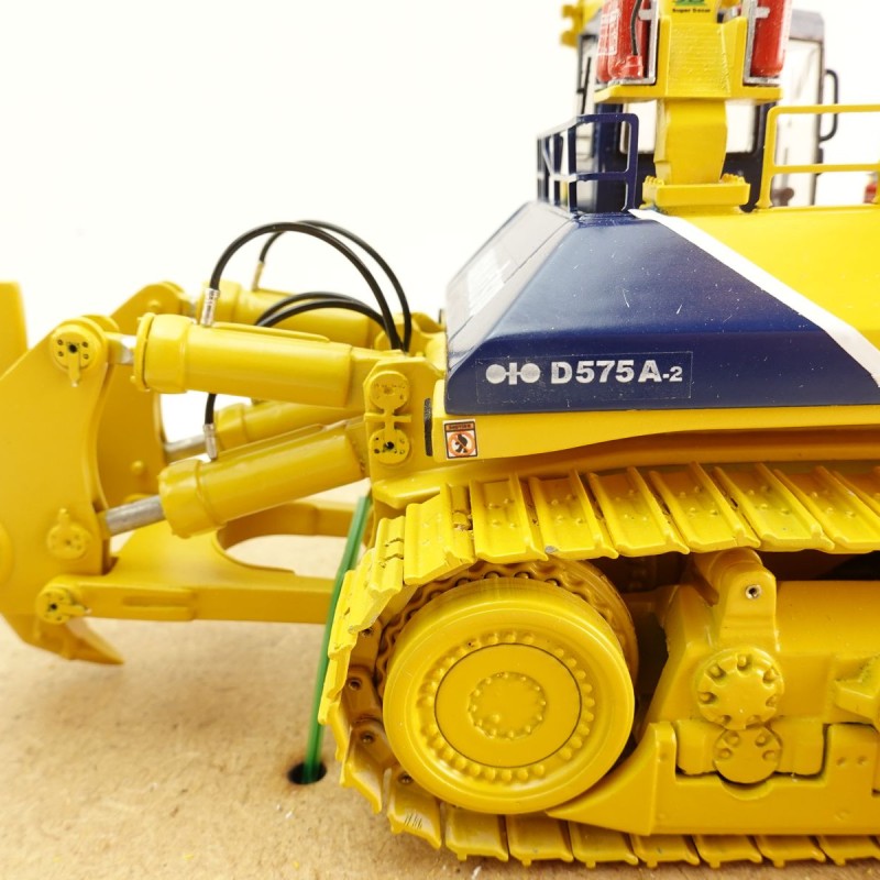 Himobo - Komatsu 575 SR Super Ripper Dozer Scale 1:50