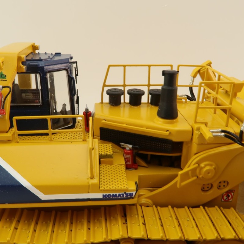 Himobo - Komatsu D575 A2 SD Super Dozer - Yellow - Scale 1:50