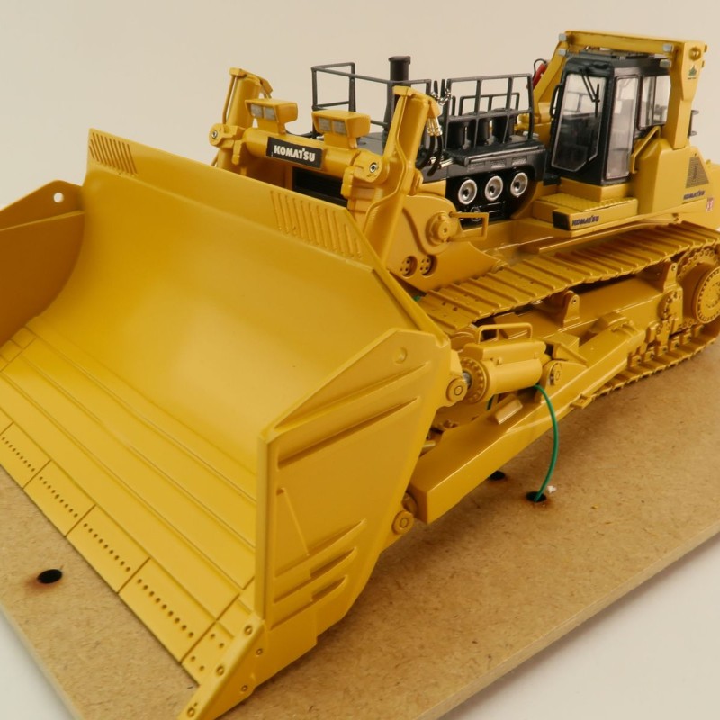 Himobo - Komatsu D575 A3 SD Super Dozer - Yellow - Scale 1:50