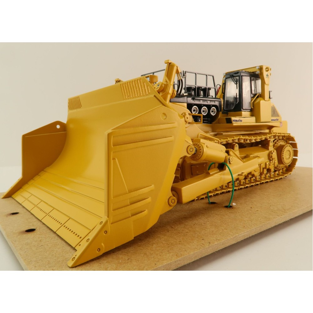 Himobo - Komatsu D575 A3 SD Super Dozer - Yellow - Scale 1:50