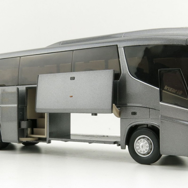 Holland Oto - Irizar i8 Travel Coach Bus Grey Metallic - Scale 1:50