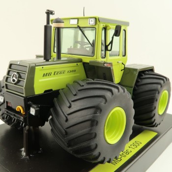 Weise Toys 1018 Mercedes Benz MB Trac 1300 Terra Tires Tractor - Scale 1:32 