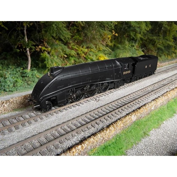 Hornby R30124 LNER W1 Class Hush Hush Streamlined 4-6-4 Steam Locomotive 10000  - Era 4