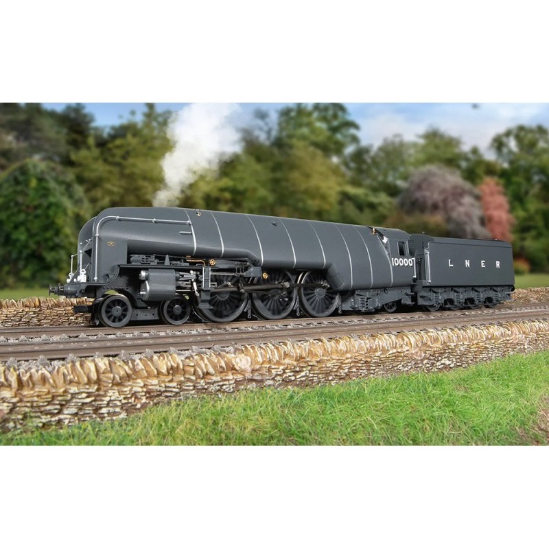 Hornby R30352SS LNER W1 Class Hush Hush 4-6-4 Locomotive 10000 With Steam Generator Era 3