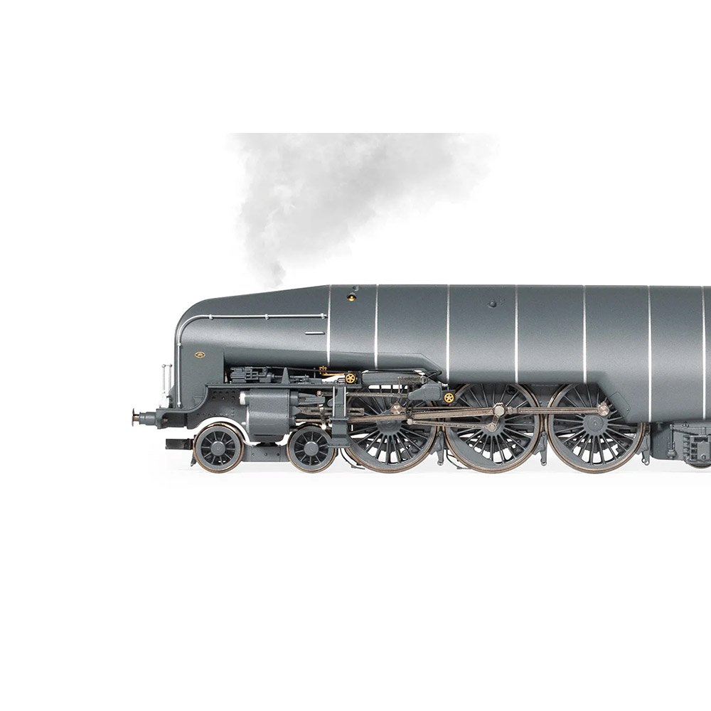 Hornby R30352SS LNER W1 Class Hush Hush 4-6-4 Locomotive 10000 With Steam Generator Era 3