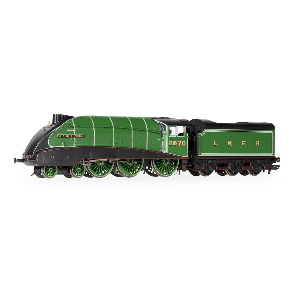 Hornby R30406 LNER Streamlined B17 2870 Steam Loco City Of London - Era 3