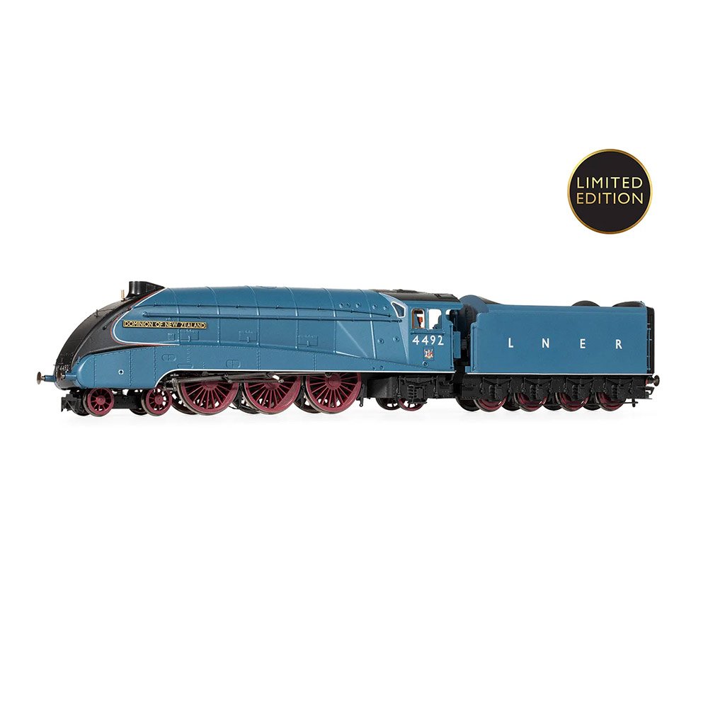Hornby R30422 Dublo LNER Class A4 Dominion of New Zealand 4492 Steam Locomotive OO Gauge