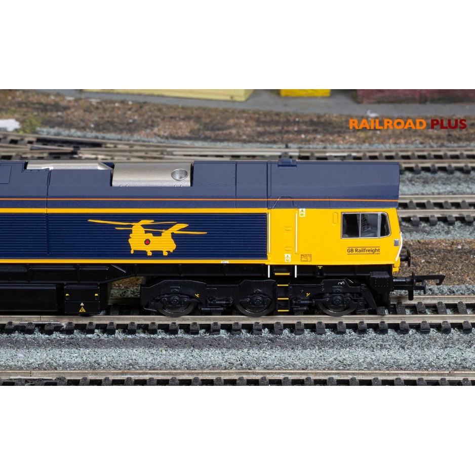Hornby R30429 Railroad Plus Class 66 GBRf - Chinook 66723 Diesel Locomotive - Era 11