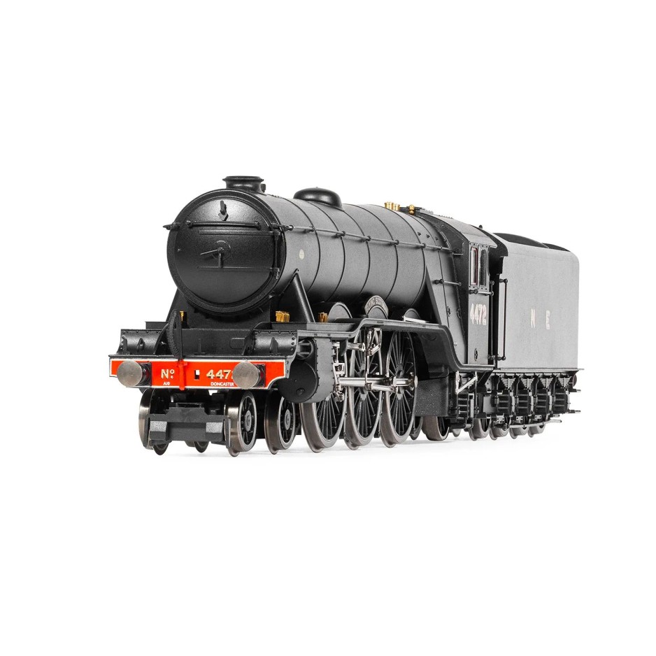 Hornby R30454 LNER Class A10 4472 Steam Loco Flying Scotsman - VE Day 80th Anniversary - Era 3