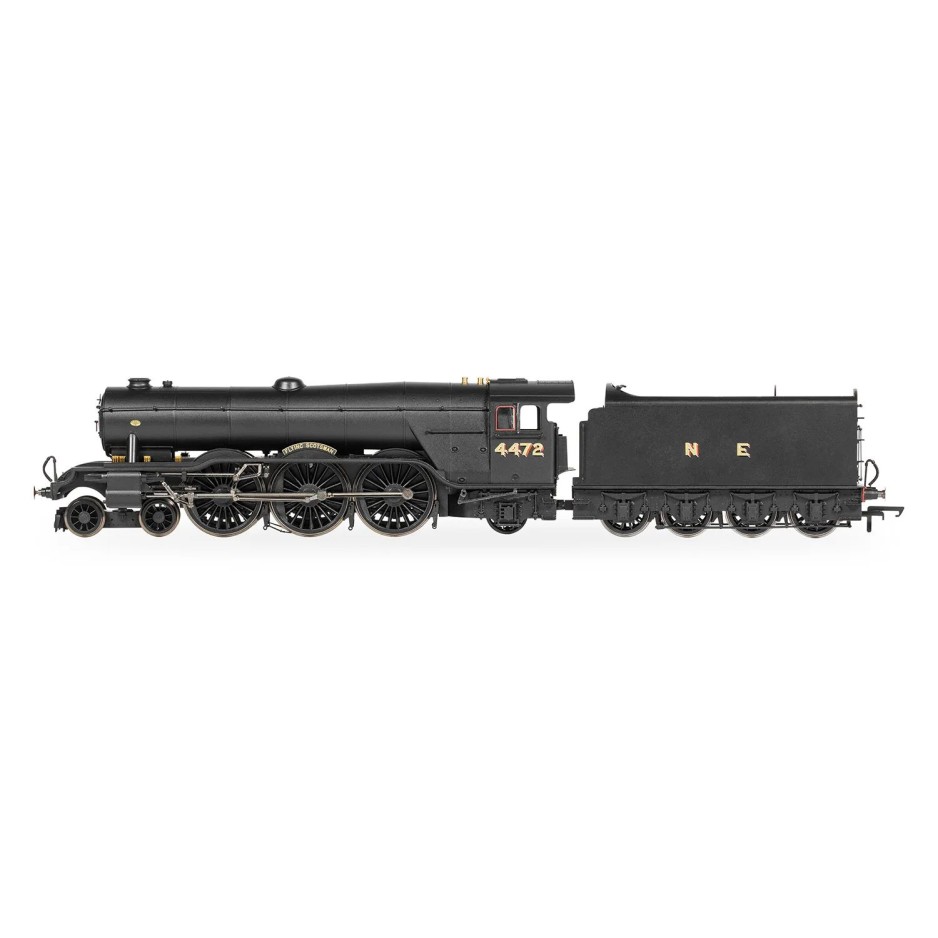 Hornby R30454 LNER Class A10 4472 Steam Loco Flying Scotsman - VE Day 80th Anniversary - Era 3