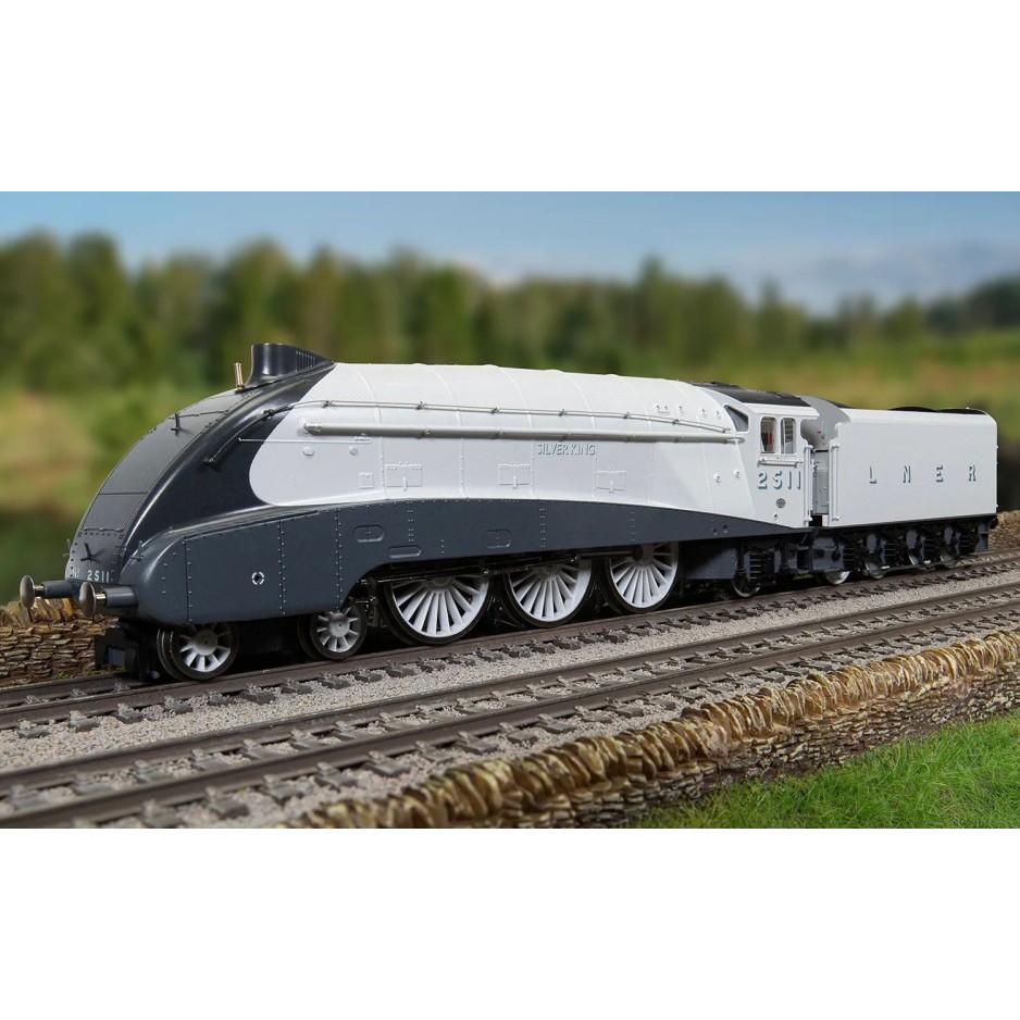 Hornby R30458 Dublo LNER Class A4 4-6-2 2511 Steam Loco Silver King - Silver Jubilee Collection - Era 4