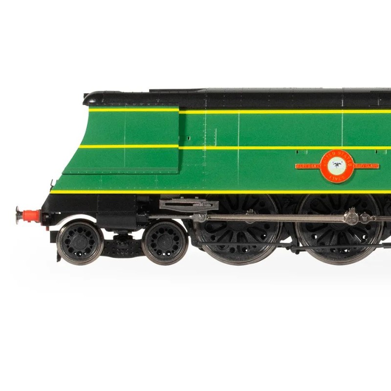Hornby R3860 BR Merchant Navy Class 4-6-2 35012 United States Lines Steam Locomotive - Era 4