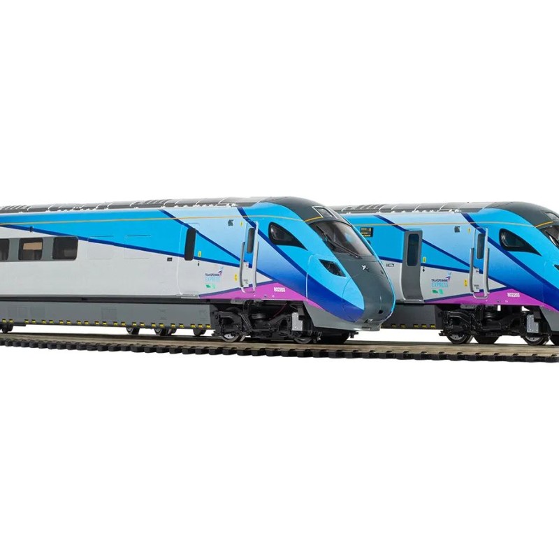 Hornby R3908 TransPennine Express Hitachi Class 802/2 Nova 1 Passenger Train Set - Era 11 OO Scale