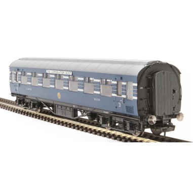 Hornby R40056B LMS Stanier D1981 Coronation Scot 57 RTO 9006 Passenger Coach - Era 3 OO Scale