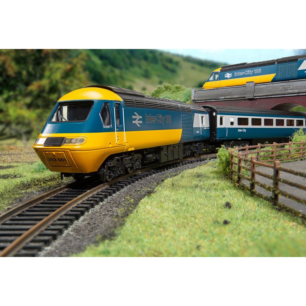 HORNBY R1289M Hornby Railways BR InterCity 125 High Speed Retro Train Set OO GAUGE DCC READY