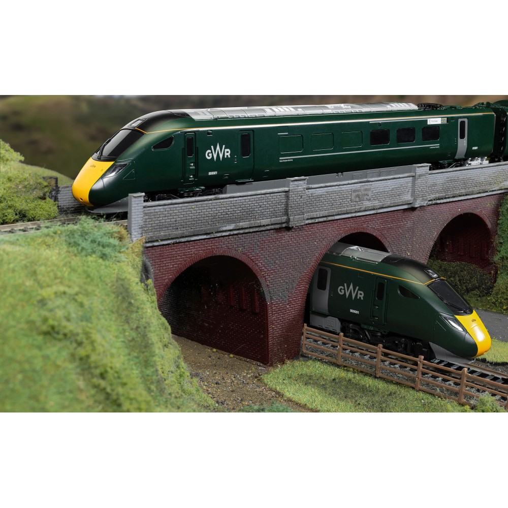 HORNBY R30450 GWR Azuma Class 800 No 800001 High Speed Train Pack OO GAUGE DCC READY