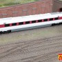 HORNBY R40489 RailRoad LNER - Class 800 - 814201 MC Coach