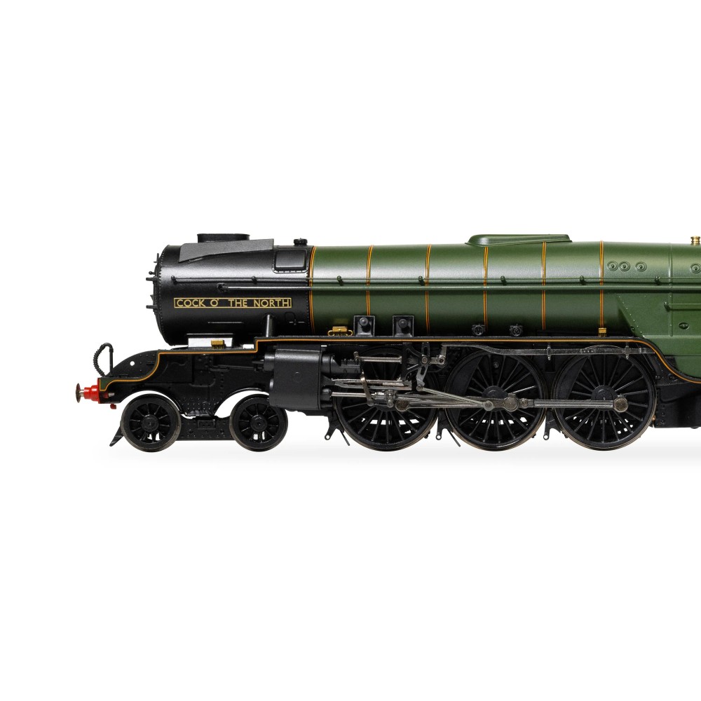 Hornby R30395SS BR Thompson A2-2 - 60501 Cock O the North Steam Loco DCC (With Steam Generator) OO Scale