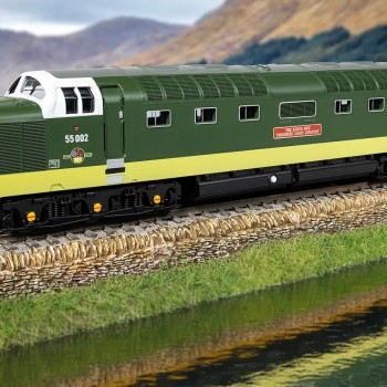 Hornby R30438 Railroad BR Class 55 Deltic 55002 The Kings own Yorkshire Light Infantry Diesel Locomotive - Era 6