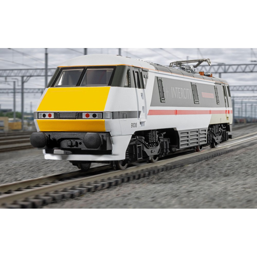 Hornby R30527 RailRoad BR Intercity Class 91 Robert Louis Stevenson 91018 Electric Locomotive - Era 8