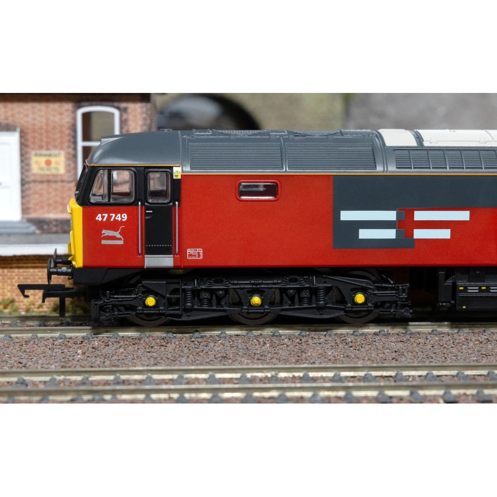 Hornby R30543 RailRoad RES Class 47 Atlantic Collage 47749 Diesel Locomotive - Era 8