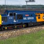 Hornby R30544 RailRoad Rail Services - Class 37 - Pegasus 37422 Diesel Locomotive - Era 11