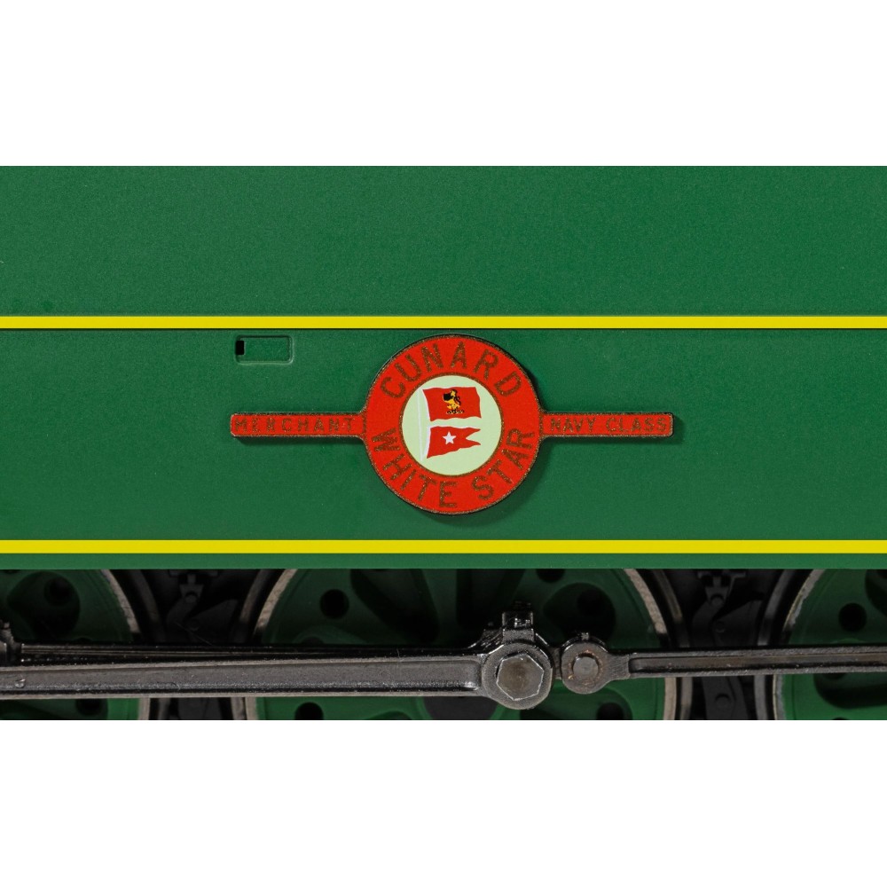 Hornby R30560SS SR Merchant Navy Class 21C4 Cunard White Star Steam Loco DCC (With Steam Generator) OO Scale